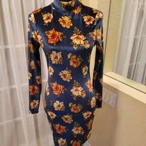 💓 cute flower pattern dress.